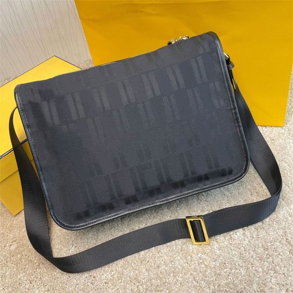 designer bags man crossbody handbag briefcase letter shoulder bag luxury totes purses large capacity shopping bag designers mens totes f0f7#
designer bags man crossbody handbag briefcase letter shoulder bag luxury totes purses large capacity shopping bag designers mens totes f0f7#
