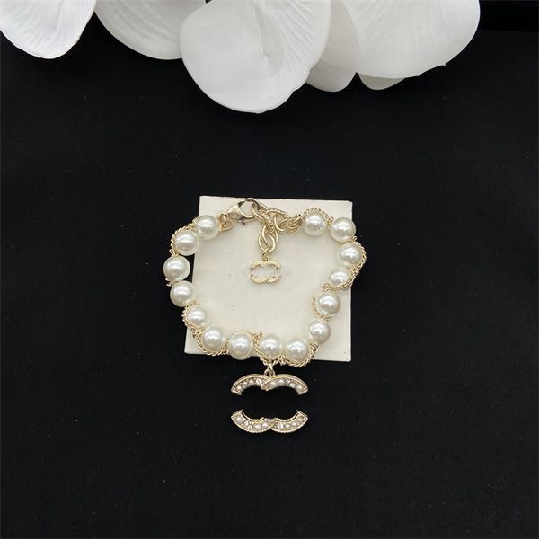 luxury charm bracelets designer for women classic jewelry letter ccity woman gold bracelets men's cuff bracelet 499023, Golden;silver
luxury charm bracelets designer for women classic jewelry letter ccity woman gold bracelets men's cuff bracelet 499023, Golden;silver