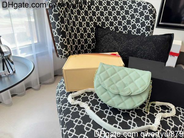 luxury designer half moon quilted bags classic mini flap caviar leather calfskin purse god metal hardware matelasse chain crossbody shoulder
luxury designer half moon quilted bags classic mini flap caviar leather calfskin purse god metal hardware matelasse chain crossbody shoulder