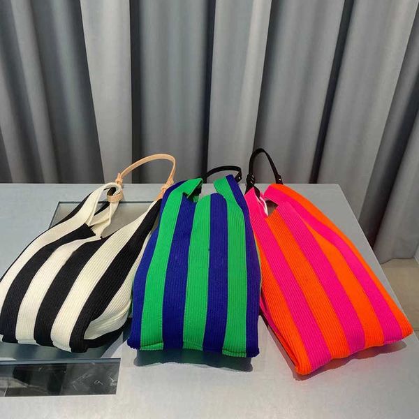 shoulder bags design 2023 fashion handle handbags women knitted shopping bag foldable stripe printing weave casual wool totes 230426
shoulder bags design 2023 fashion handle handbags women knitted shopping bag foldable stripe printing weave casual wool totes 230426