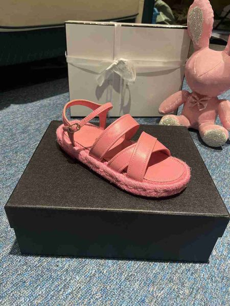 designer beach shoes cc women's summer fashion beach sandals women's channel slides outdoor casual slippers x201
designer beach shoes cc women's summer fashion beach sandals women's channel slides outdoor casual slippers x201