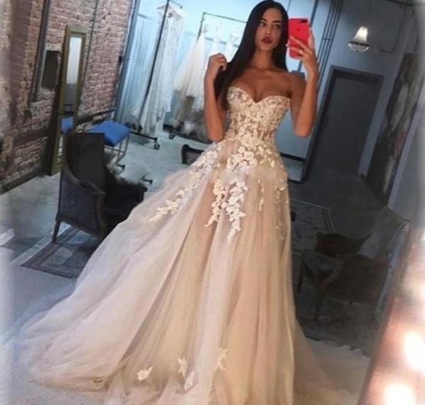 lace wedding dress charming sweetheart backless 3d floral appliqued bridal gowns a line bridal gown sweep train robe de mariage4899599, White
lace wedding dress charming sweetheart backless 3d floral appliqued bridal gowns a line bridal gown sweep train robe de mariage4899599, White