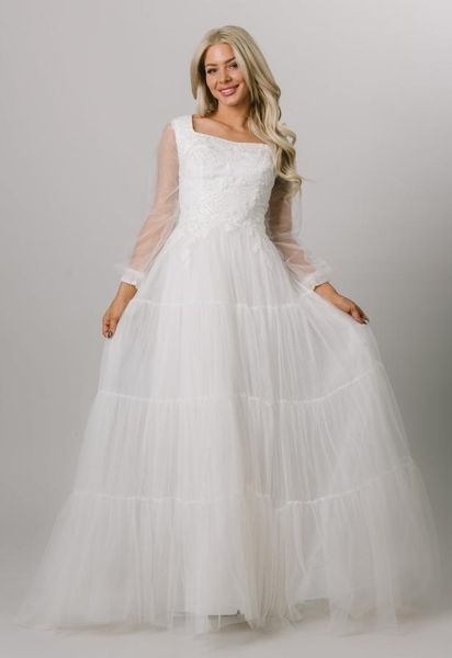 2022 boho ivory aline modest wedding dresses gowns with long sleeves sequined lace tulle buttons back square sheer illusion sleev5781706, White
2022 boho ivory aline modest wedding dresses gowns with long sleeves sequined lace tulle buttons back square sheer illusion sleev5781706, White