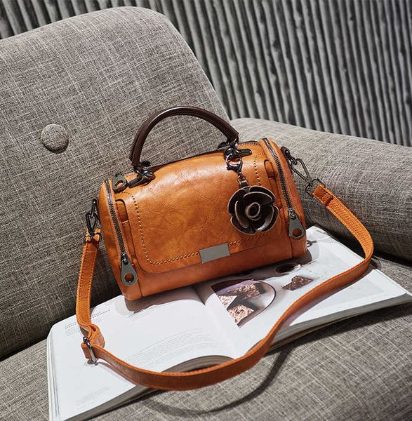 genuine leather bag for women new summer high capacity cowhide pillow bag for women versatile one shoulder oblique straddle handbag
genuine leather bag for women new summer high capacity cowhide pillow bag for women versatile one shoulder oblique straddle handbag