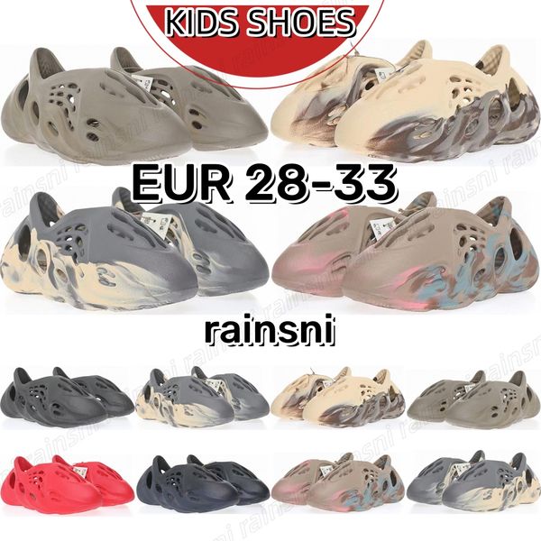 toddlers kids foam runner slipper onyx vermillion mx sand grey cream big boy youth mxt moon grey size 28-33, Black
toddlers kids foam runner slipper onyx vermillion mx sand grey cream big boy youth mxt moon grey size 28-33, Black