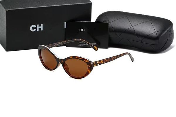 designer sunglasses for women and men fashion model special uv 400 protection letter big leg double beam frame outdoor brands design alloy d, White;black
designer sunglasses for women and men fashion model special uv 400 protection letter big leg double beam frame outdoor brands design alloy d, White;black