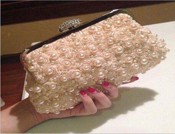 2020 s rhinestone flower clutch chain handbag messenger bag new pearl female bag exquisite banquet bridal handbag5610036, Black
2020 s rhinestone flower clutch chain handbag messenger bag new pearl female bag exquisite banquet bridal handbag5610036, Black