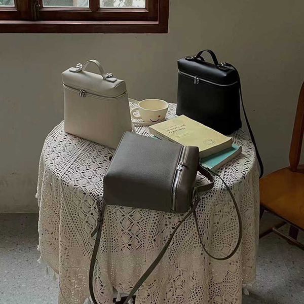 fashion versatile lp bag lp19 lunch box bag premium white backpack women's large capacity portable one shoulder backpack
fashion versatile lp bag lp19 lunch box bag premium white backpack women's large capacity portable one shoulder backpack
