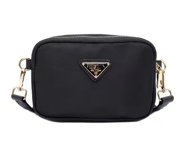 designer bag triangular bag fashion men 3 zipper messengers shoulder women cross body handbag teenage crossbodys bags for travel bookbag sac
designer bag triangular bag fashion men 3 zipper messengers shoulder women cross body handbag teenage crossbodys bags for travel bookbag sac