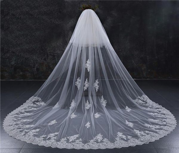 new style two layers full edge with lace luxury 3 meters long wedding veil with comb white ivory bridal veil velos de novia1565098, Black
new style two layers full edge with lace luxury 3 meters long wedding veil with comb white ivory bridal veil velos de novia1565098, Black