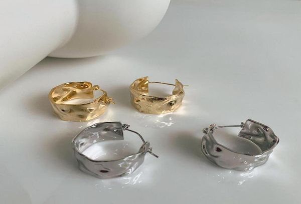 hoop huggie vintage metal wide hammered big earrings for women statement geometric round hoops femme ear jewellery whole8584928, Golden;silver
hoop huggie vintage metal wide hammered big earrings for women statement geometric round hoops femme ear jewellery whole8584928, Golden;silver