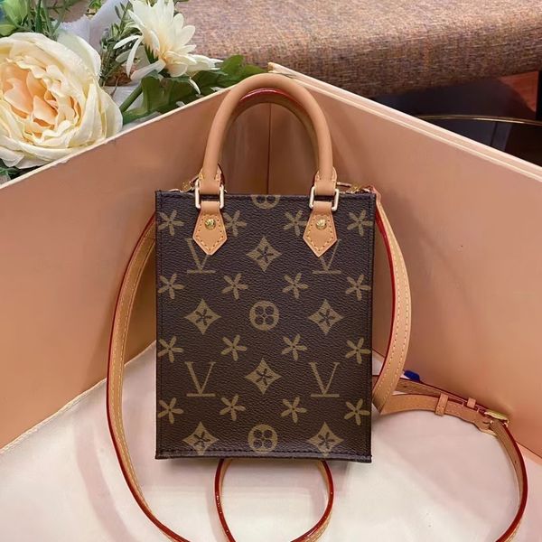 handbags m81417 m81295 petit sac plat cross body hobo leather luxurys designer women toiletry envelope shoulder bag mens tote handle clutch
handbags m81417 m81295 petit sac plat cross body hobo leather luxurys designer women toiletry envelope shoulder bag mens tote handle clutch