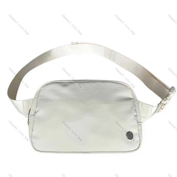 Womens designer handbag purse crossbody handbags wallet designer nylon hobo bag womens luxurys designers bags messenger handbag high quality yard wallet, Lu 10
Womens designer handbag purse crossbody handbags wallet designer nylon hobo bag womens luxurys designers bags messenger handbag high quality yard wallet, Lu 10