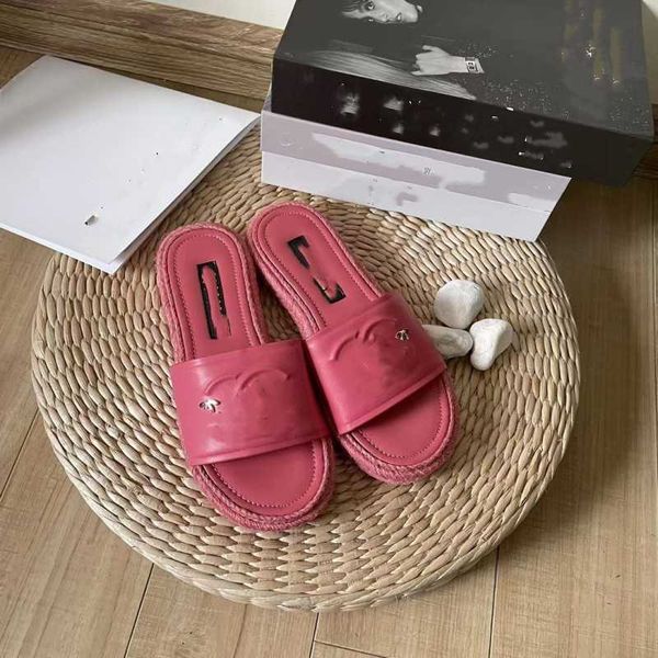 chunyuan xiaoxiang 2023 summer new grass knitted flat bottom sandals for women wearing high appearance comfortable and versatile french slip, Black
chunyuan xiaoxiang 2023 summer new grass knitted flat bottom sandals for women wearing high appearance comfortable and versatile french slip, Black