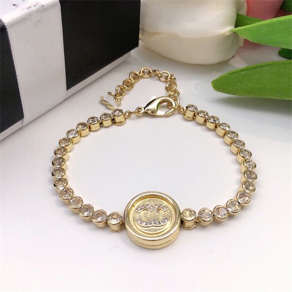 luxury charm bracelets designer for women classic jewelry letter ccity woman gold bracelets men's cuff bracelet 476, Golden;silver
luxury charm bracelets designer for women classic jewelry letter ccity woman gold bracelets men's cuff bracelet 476, Golden;silver