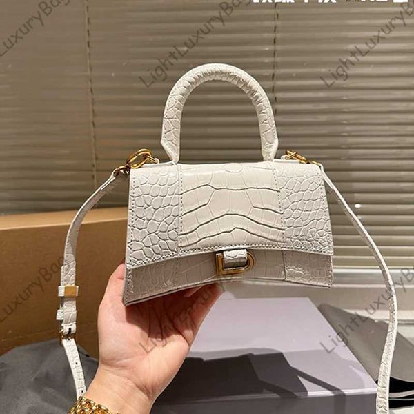 designer evening handbag cross body fashion brand bag small crocodile leather totes women handbags shopping wallet luxury pu female purse 23
designer evening handbag cross body fashion brand bag small crocodile leather totes women handbags shopping wallet luxury pu female purse 23