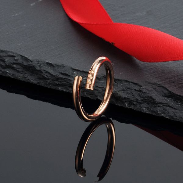love rings nail ring couple titanium steel diamond fashion street classic man women luxurious designer gift letter c gold rose silver non fa
love rings nail ring couple titanium steel diamond fashion street classic man women luxurious designer gift letter c gold rose silver non fa