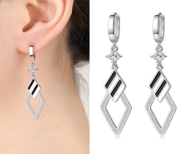 dangle chandelier personality white black stripe rhombus drop earrings for lady accessories 2022 silver 925 sterling hoops women7121783
dangle chandelier personality white black stripe rhombus drop earrings for lady accessories 2022 silver 925 sterling hoops women7121783