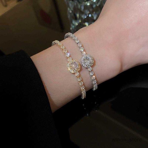 charm bracelets luxury fashion square adjustable bracelet for women simple bracelet personality wedding party jewelry r230701, Golden;silver
charm bracelets luxury fashion square adjustable bracelet for women simple bracelet personality wedding party jewelry r230701, Golden;silver