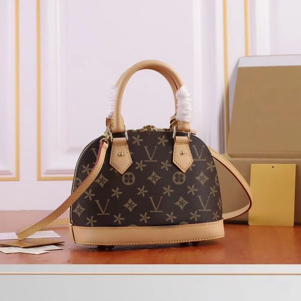 clutch bags hobo lady m53152 n41221 alma pochette luxurys designer totes mens cross body genuine leather strap gym shoulder bag luggage enve
clutch bags hobo lady m53152 n41221 alma pochette luxurys designer totes mens cross body genuine leather strap gym shoulder bag luggage enve