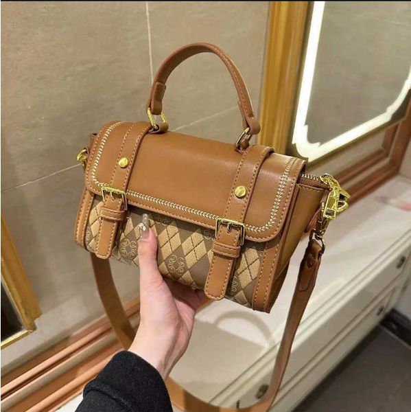 new lingge bag women's boston pillow bag fashion versatile handbag one shoulder crossbody bag 512
new lingge bag women's boston pillow bag fashion versatile handbag one shoulder crossbody bag 512