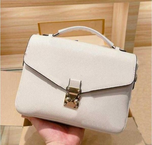 luxurys designers bag embossing flower pochette women handbag messenger bags genuine leather metis elegant womens shoulder crossbody bag 66
luxurys designers bag embossing flower pochette women handbag messenger bags genuine leather metis elegant womens shoulder crossbody bag 66