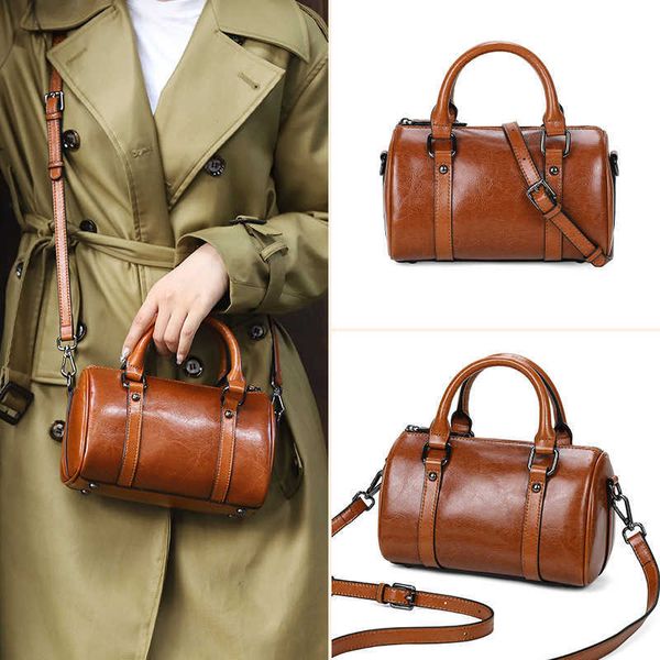 bag women new pillow bag versatile leather women's bag handbag oil wax leather one shoulder crossbody bag
bag women new pillow bag versatile leather women's bag handbag oil wax leather one shoulder crossbody bag