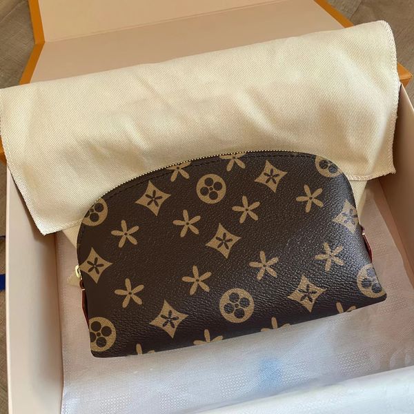 fashion m47515 designer wash pouch cross body beach bag totes luxury genuine leather make up bag clutch wallets womens handbags shoulder zip
fashion m47515 designer wash pouch cross body beach bag totes luxury genuine leather make up bag clutch wallets womens handbags shoulder zip
