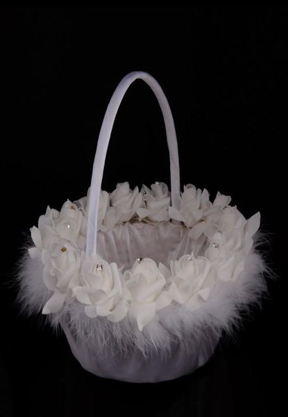 2018 pretty girl boy flower basket for wedding handmade wedding ceremony party favors supplies ribbon lace girl feather baskets4550220
2018 pretty girl boy flower basket for wedding handmade wedding ceremony party favors supplies ribbon lace girl feather baskets4550220