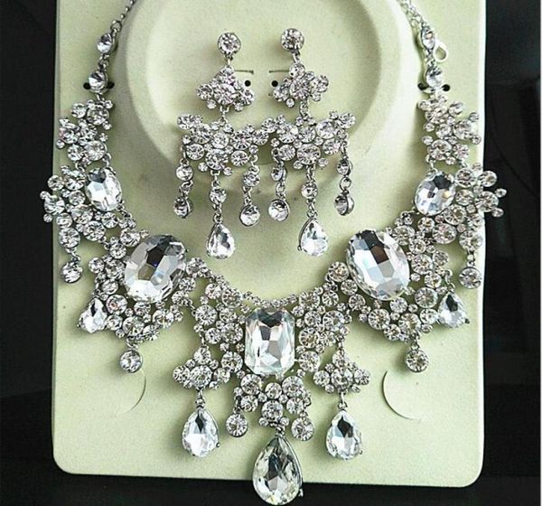 2pcsset crystals wedding bride jewelry accessaries set earring necklace crystal leaves design with faux pearls h9096721, White
2pcsset crystals wedding bride jewelry accessaries set earring necklace crystal leaves design with faux pearls h9096721, White