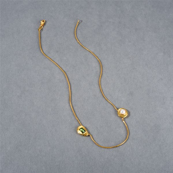 europe and the united states new retro simple snake bone emerald pearl pendant collarbone chain female ins exquisite necklace, Silver
europe and the united states new retro simple snake bone emerald pearl pendant collarbone chain female ins exquisite necklace, Silver