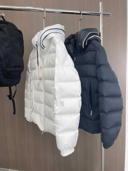 autumn and winter men's loose down jacket, soft and comfortable fabric, the upper body version is excellent, lightweight and comfortabl, Black
autumn and winter men's loose down jacket, soft and comfortable fabric, the upper body version is excellent, lightweight and comfortabl, Black