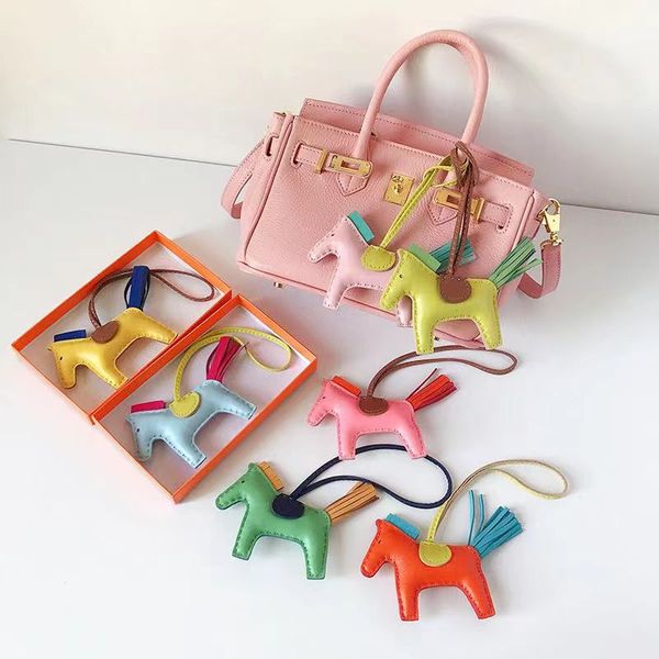 designer keychains women 33 colors fashion horse animal key chain pu leather high cartoon decoration for purse keychain cute key chains whol, Silver
designer keychains women 33 colors fashion horse animal key chain pu leather high cartoon decoration for purse keychain cute key chains whol, Silver