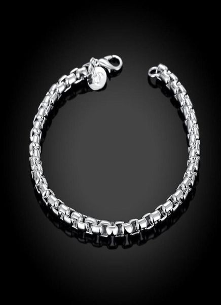 new style 925 silver round frame bracelet women engagement wedding banquet charm fashion jewelry l2208082388143, Black
new style 925 silver round frame bracelet women engagement wedding banquet charm fashion jewelry l2208082388143, Black