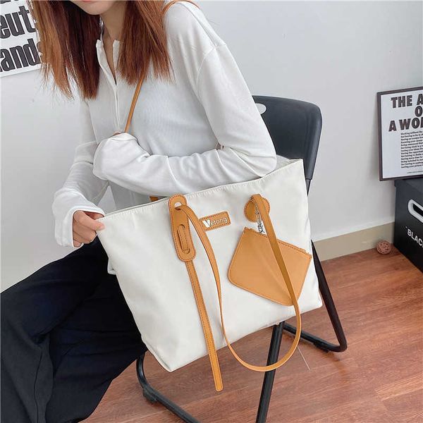 new commuter fashion large capacity tote bag women's bag simple leisure class shoulder bag contrast color underarm bag
new commuter fashion large capacity tote bag women's bag simple leisure class shoulder bag contrast color underarm bag