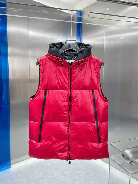 autumn and winter new down vest, high-end men's fashion down jacket vest, classic series, superhuman gas explosion., Black;brown
autumn and winter new down vest, high-end men's fashion down jacket vest, classic series, superhuman gas explosion., Black;brown
