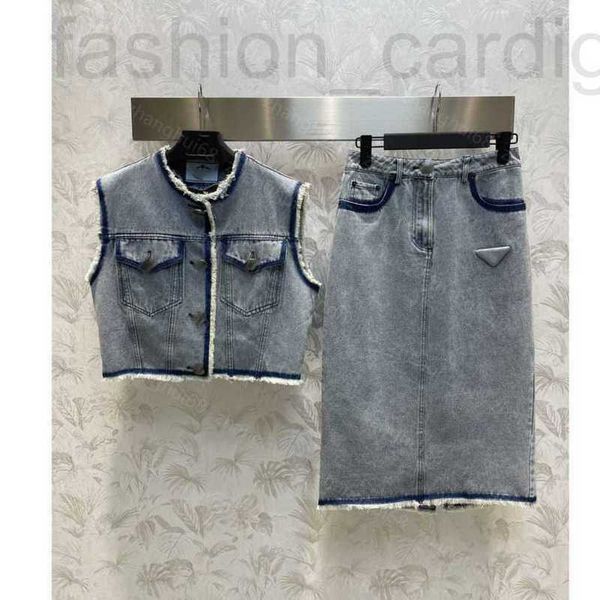 two piece dress designer 23ss skirt set womens clothing wash water to do old vintage short hair-edged denim sleeveless vest high-waisted den, White
two piece dress designer 23ss skirt set womens clothing wash water to do old vintage short hair-edged denim sleeveless vest high-waisted den, White