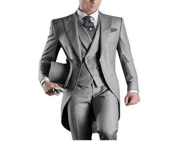 classic style groom slim fit men suits tailcoats light grey custom prom groomsmen men wedding tuxedos jacketpantsvest4455774, Black;gray 
classic style groom slim fit men suits tailcoats light grey custom prom groomsmen men wedding tuxedos jacketpantsvest4455774, Black;gray