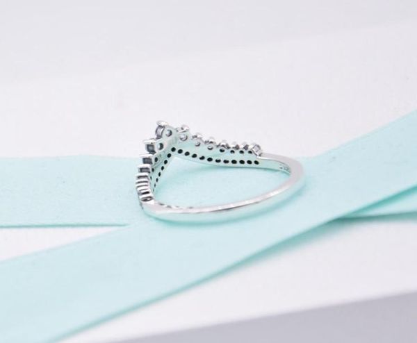 wholesale- wish ring for 925 sterling silver inlaid cz diamond jewelry elegant ring fashion ladies single item with original box6544827, Golden;silver
wholesale- wish ring for 925 sterling silver inlaid cz diamond jewelry elegant ring fashion ladies single item with original box6544827, Golden;silver
