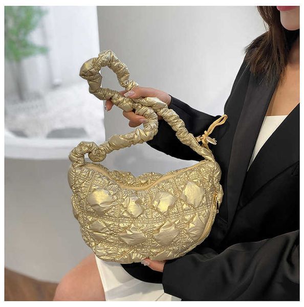 wrinkled cloud bag new exquisite and advanced sense small crowd crossbody style bubble fashion dumpling bag
wrinkled cloud bag new exquisite and advanced sense small crowd crossbody style bubble fashion dumpling bag