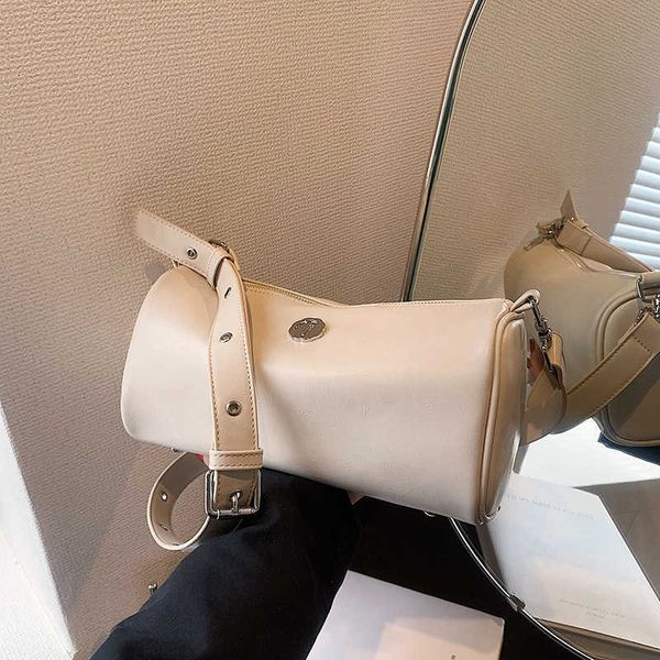 version crossbody bag for women's new westernized pillow bag high-end and niche single shoulder underarm bag
version crossbody bag for women's new westernized pillow bag high-end and niche single shoulder underarm bag