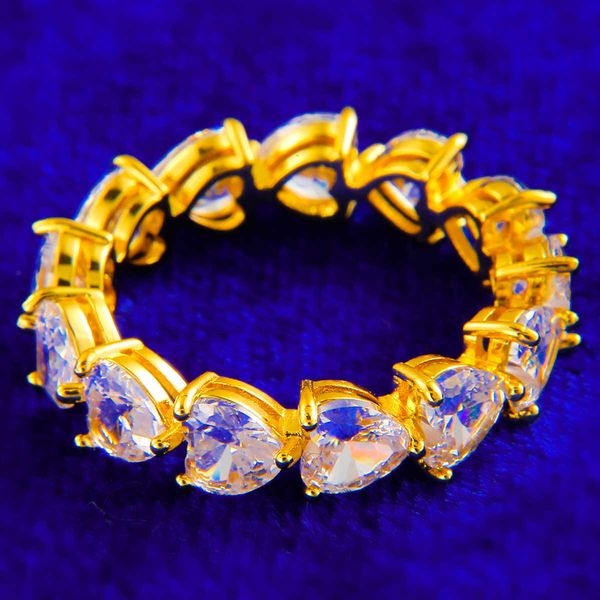 cluster rings bubble letter couples wedding heart ring for women real gold plated iced out hip hop jewelry trend gift 230620, Golden;silver
cluster rings bubble letter couples wedding heart ring for women real gold plated iced out hip hop jewelry trend gift 230620, Golden;silver