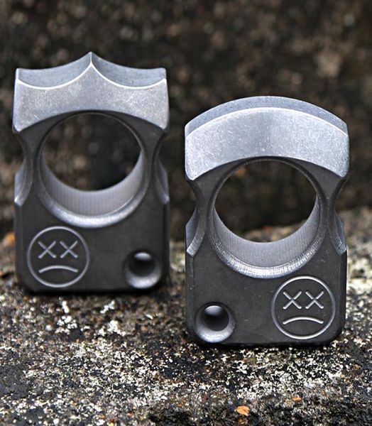 high hardness multifunctional titanium tiger finger knuckle duster selfdefense defense finger tiger outdoor pocket portable ring7076560
high hardness multifunctional titanium tiger finger knuckle duster selfdefense defense finger tiger outdoor pocket portable ring7076560