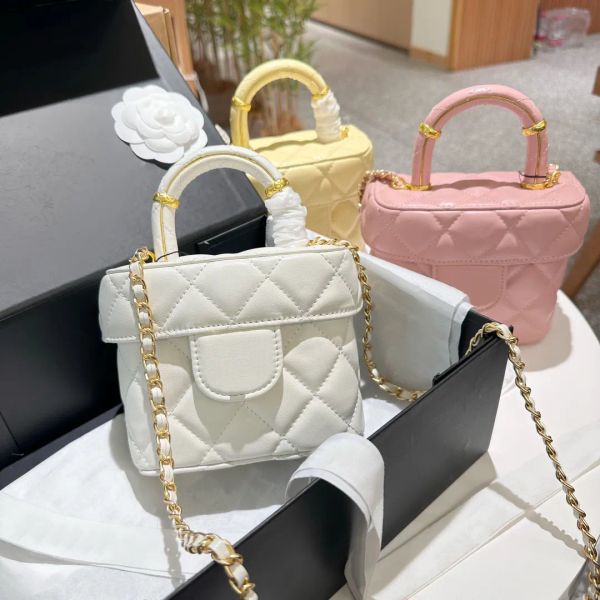 briefcases 23s handle makeup fashion vintage shoulder bags lambskin crossbody women chain bag diamond lattice handbags mini cosmetic case lu
briefcases 23s handle makeup fashion vintage shoulder bags lambskin crossbody women chain bag diamond lattice handbags mini cosmetic case lu