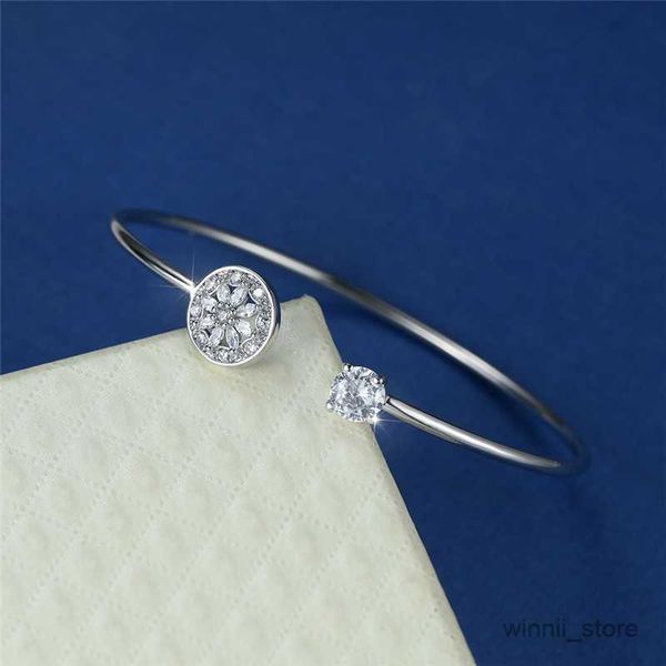 charm bracelets classic female white round bracelet cute silver color adjustable bracelets for women charm flower chain bracelet r230701, Golden;silver
charm bracelets classic female white round bracelet cute silver color adjustable bracelets for women charm flower chain bracelet r230701, Golden;silver