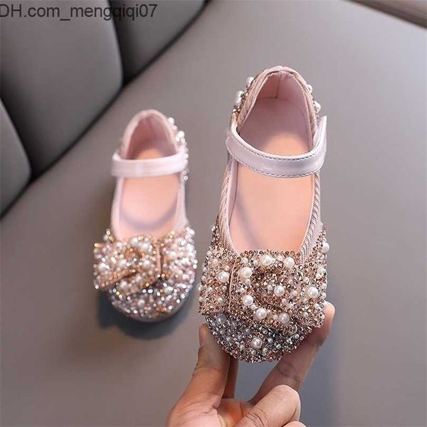 sneakers childrens shoes pearl rhinestones shining kids princess baby girls for party and wedding d487 220708 z230701, Black;red
sneakers childrens shoes pearl rhinestones shining kids princess baby girls for party and wedding d487 220708 z230701, Black;red