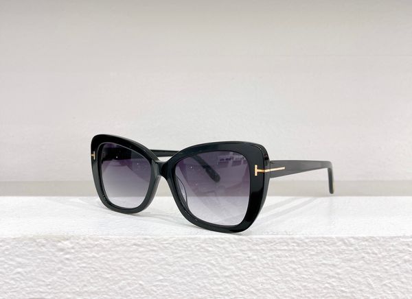 designer tomford sunglasses classic fashion large frame glasses high beauty, handsome and full of sunglasses, White;black
designer tomford sunglasses classic fashion large frame glasses high beauty, handsome and full of sunglasses, White;black