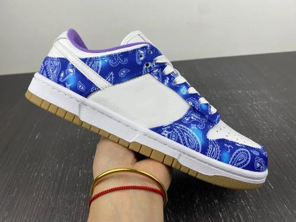 new release basketball shoes sb dnks low blue white designer skatesboard shoes luxury outdoor sneakers fast delivery with box
new release basketball shoes sb dnks low blue white designer skatesboard shoes luxury outdoor sneakers fast delivery with box