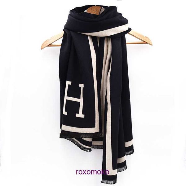designer luxury h home scarves for sale 2023 autumn winter new korean version high grade double sided letter imitation cashmere fringe scarf, Blue;gray
designer luxury h home scarves for sale 2023 autumn winter new korean version high grade double sided letter imitation cashmere fringe scarf, Blue;gray