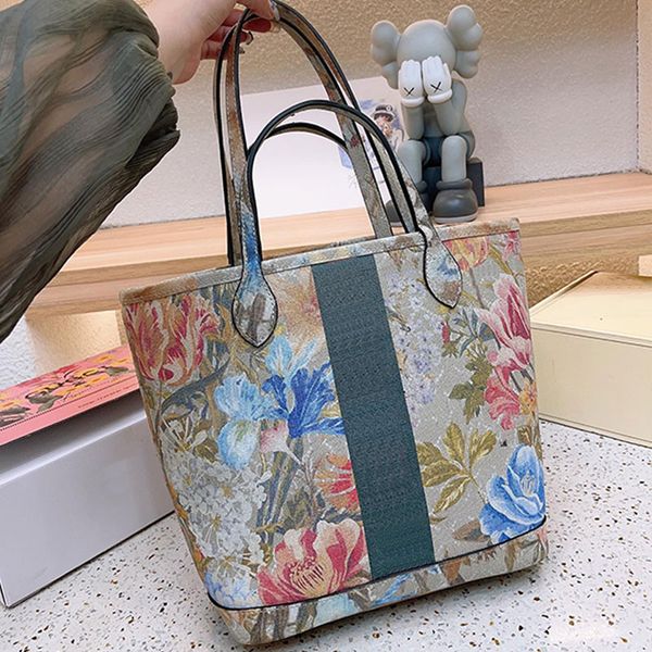 flowers beach bag light tote bag women shopping bag shoulder handbags lady shoulder bag beach totes bags classic letter imprint purse pvc le
flowers beach bag light tote bag women shopping bag shoulder handbags lady shoulder bag beach totes bags classic letter imprint purse pvc le